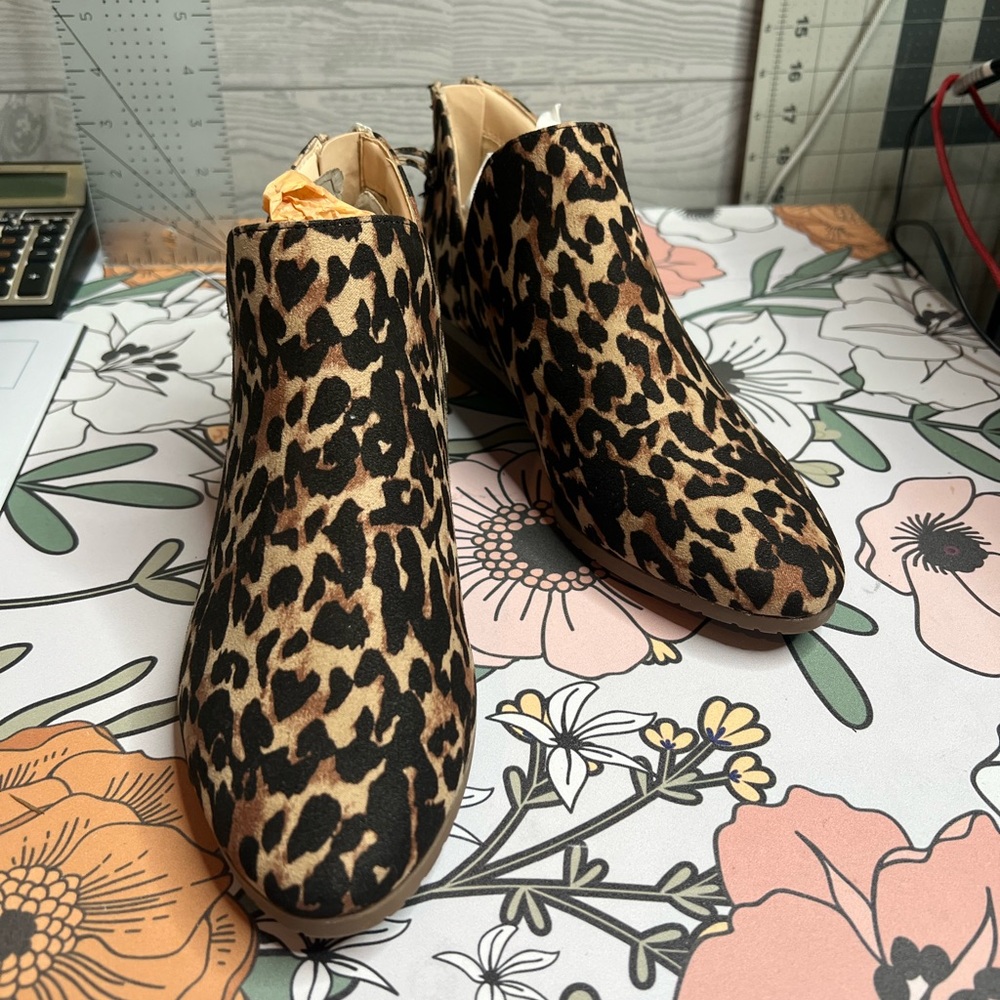 Reaction Kenneth Cole Leopard Print Ankle Boots